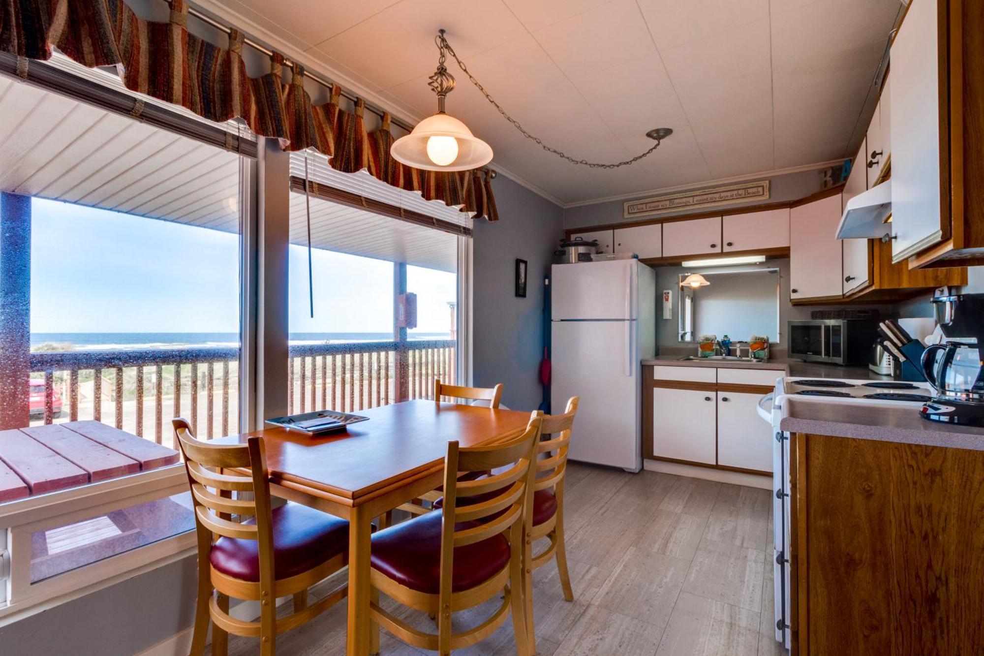 Vila Getaway Oceanfront Lodging Rockaway Beach Pokoj fotografie