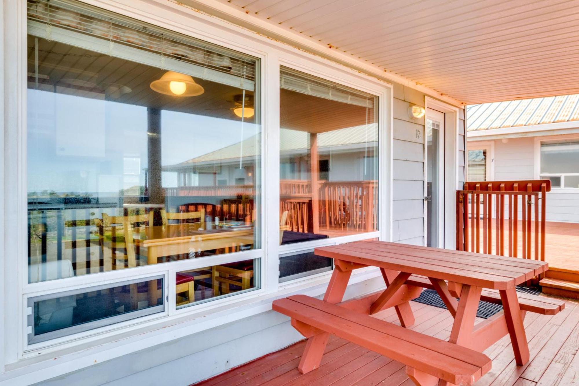 Vila Getaway Oceanfront Lodging Rockaway Beach Pokoj fotografie