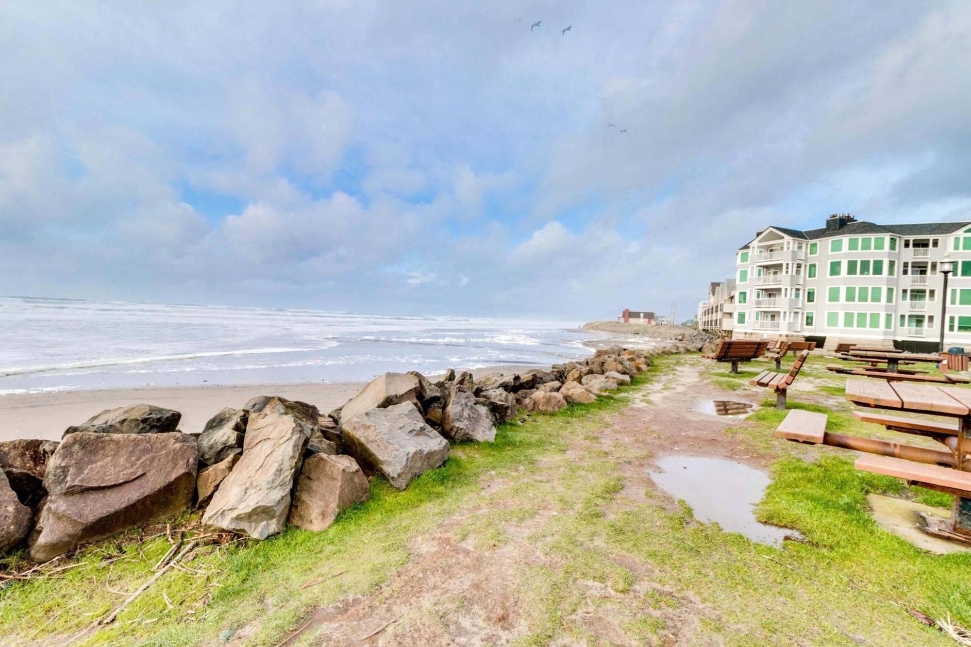 Vila Getaway Oceanfront Lodging Rockaway Beach Exteriér fotografie