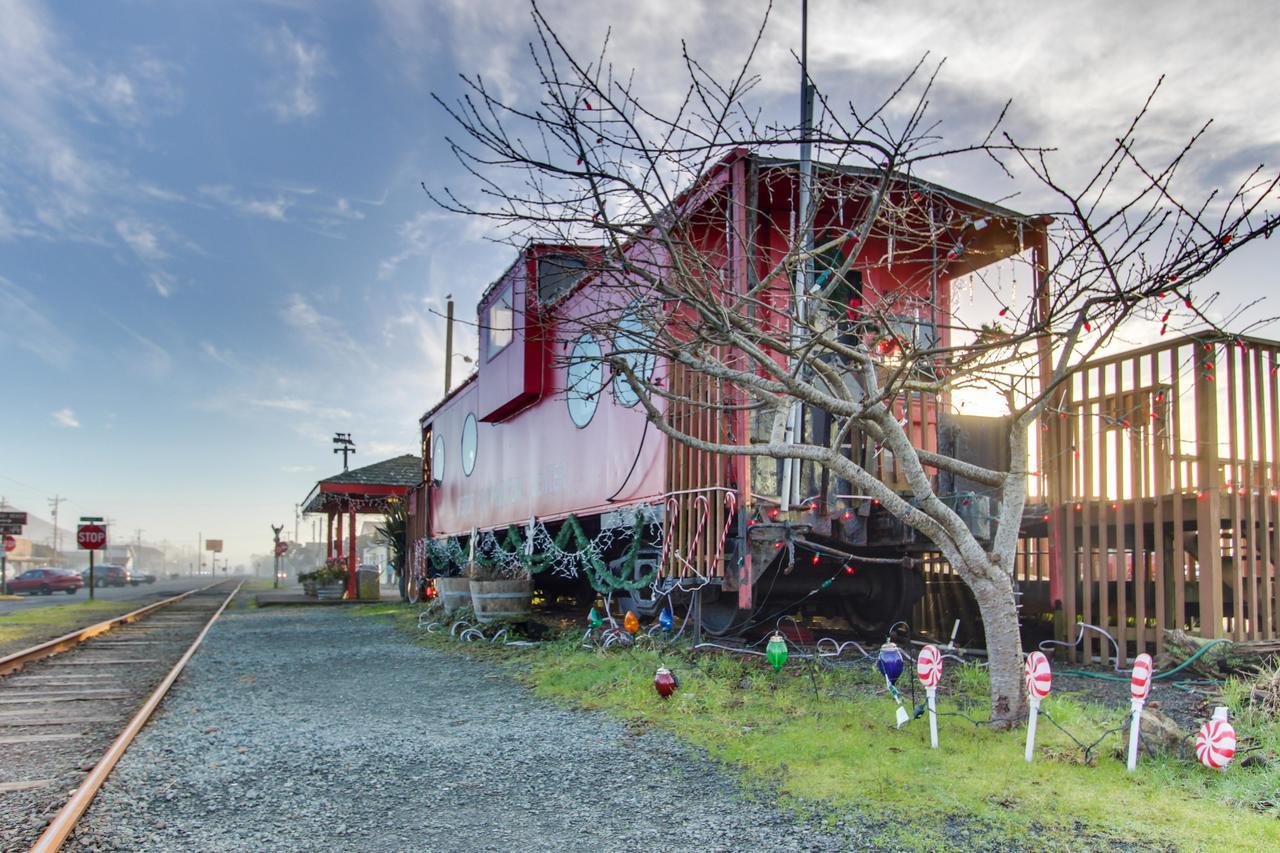 Vila Getaway Oceanfront Lodging Rockaway Beach Exteriér fotografie